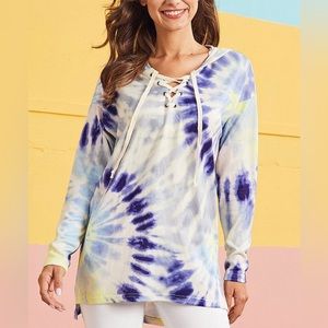 Tie-Dye Pullover by Luukse